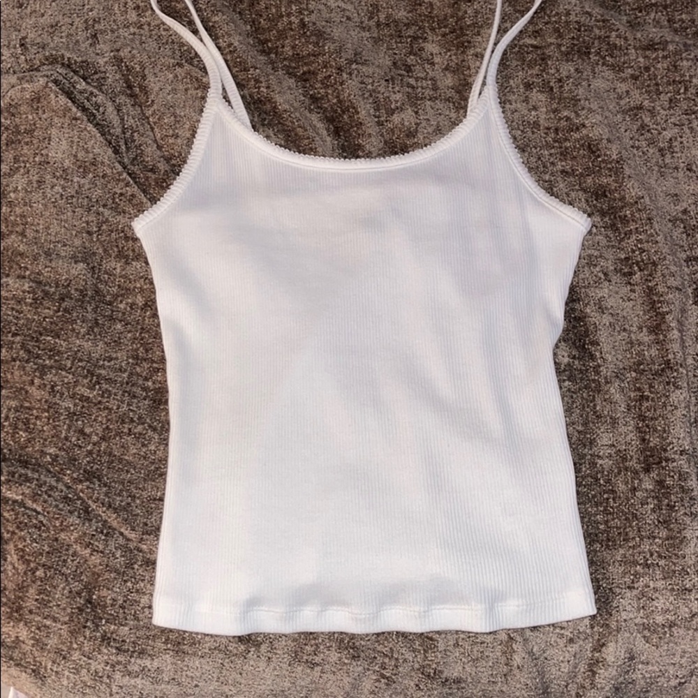 White ribbed tank top
